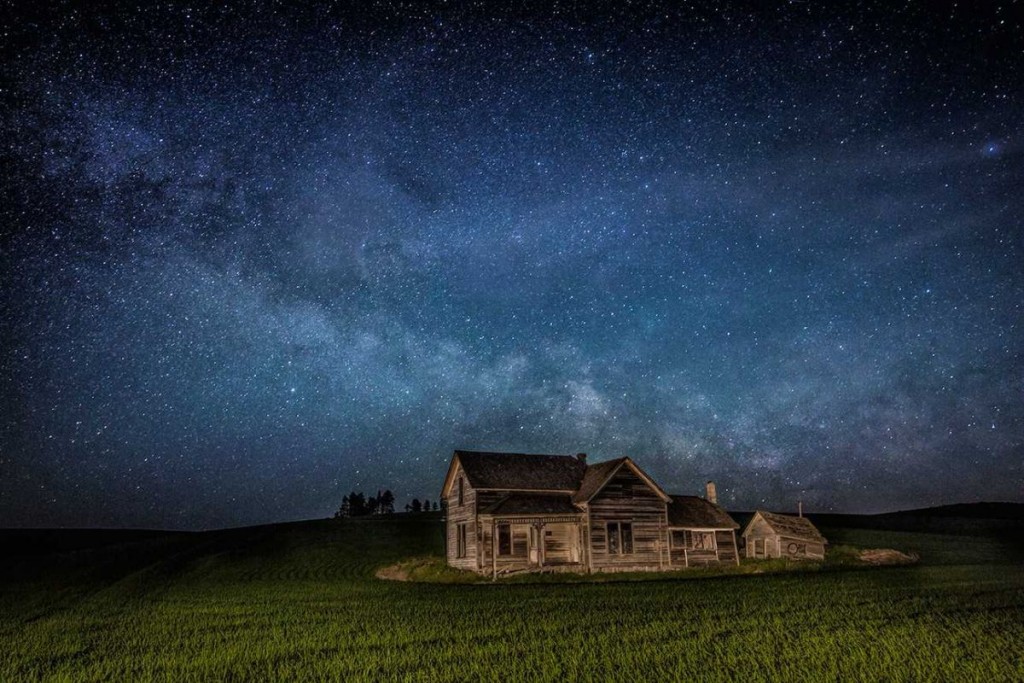 Lightpainting in the Palouse